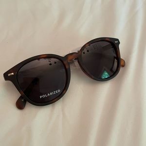 LeSpec Bandwagon tortoise polarized sunglasses